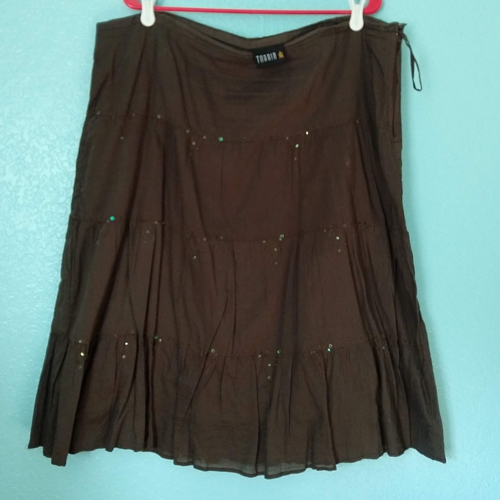 Torrid beaded broomstick swing skirt size 18
